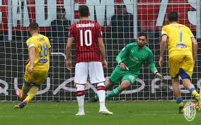 L'amministratore delegato del milan ivan gazidis si è raccontato in un'intervista a sky, dove ha affrontato diversi tempi riguardanti il mondo rossonero. Calciomercato Milan I Calciatori In Scadenza Tra 2020 E 2022