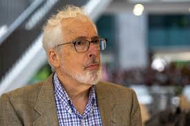 Tec Professor Popper