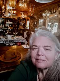 The not dead yet pansies I got at Walmart here in SWFL. How dull is my life  ?