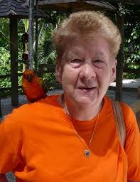 Kari Kaiser's Instagram, Twitter & Facebook