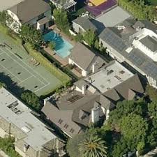 The couple is now celebrating 35 years of their marriage. Debbie Allen Norm Nixon S House In Santa Monica Ca Google Maps