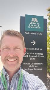 John Gleeson (@gleesoj)