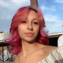 Jana Mcgill's Instagram, Twitter & Facebook