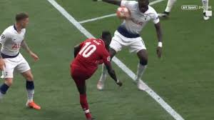 The former liverpool midfielder has also urged reds fans to channel their energies towards saving lives rather than worrying about the title race. Liverpool Penalty Did Moussa Sissoko Actually Handball Or Was Referee Wrong To Punish Tottenham The Rules Explained