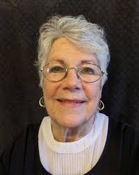 Nancy Bachelder's Instagram, Twitter & Facebook