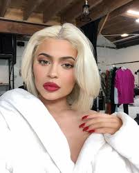Every single hair color kylie jenner has had this year. Kylie Jenner S Hair Is Metallic Blue Now And It S Actually Perfect Revelist