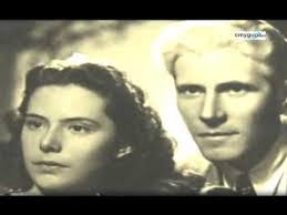 Danielle Shroyer's Instagram, Twitter & Facebook