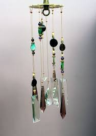 Wind chimes, a decorative piece that can liven up your home, can be made from a variety of materials such as ceramic pieces and metal tubing. 430 Unusual And Whimsical Wind Chimes Ideas Wind Chimes Chimes Windchimes