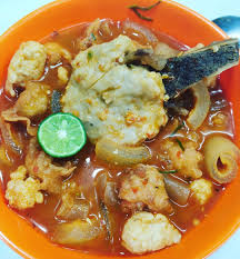 Restoran seafood di bandung dikenal memiliki olahan seafood yang lezat, lengkap dengan saus masak yang khas. Di Seblak Janda Bisa Pilih Pisah Ranjang Atau Talak Tiga
