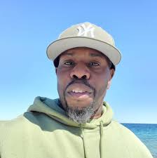 What BBQ truck options are available for 40 people in Bloomfield Hills