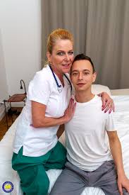 Maturenl Eden Nikki Nuttz Lovely Mature Vrxxx yes porn pics xxx