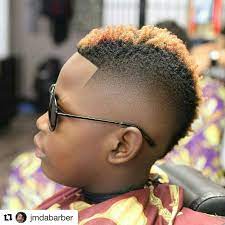 Pin By Javierelbarbero On Barberia Afroamericana Haircuts Black Mohawk Hairstyles Mohawk Hairstyles Men Curly Hair African American