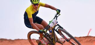 Sul podio van aert e pogacar. Atleti D Eccezione