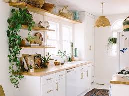 Anda amat memerlukan kabinet dapur. 8 Hal Yang Harus Kamu Perhatikan Saat Menata Dapur Minimalis