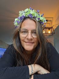 2×2 id picture with formal attire ...i hope its free po ...❤️❤️❤️