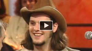 Courte entrevue avec le chanteur Karl Tremblay en 2000