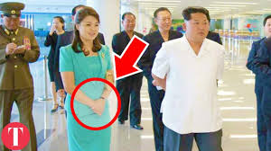 Here's how ri sol ju, a former cheerleader and musician, ended up becoming the wife of north korea's infamous dictator kim jong un. 10 Strict Rules Kim Jong Un Makes His Wife Follow Youtube