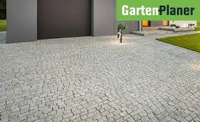 Dabei ist das pflastern von wegen eine der überschätzten arbeiten. Gartenweg Anlegen Und Pflastern Obi Zeigt Ihnen Wie