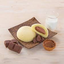 Selain kacang hijau, kue bakpia juga bisa berisikan cokelat. Bakpia Kukus Tugu Jogja Tribunnewswiki Com Mobile