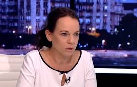 Szabó tímea, a párbeszéd társelnöke. Szabo Timea Bunosnek Talalta Es Egy Ev Probara Bocsatotta A Birosag A Magyar Nemzet Foszerkesztojet Szmo Hu