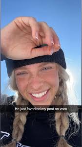 cynthia☀️ (@cynthiapriceeee)