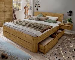 Beeindruckend Holzbalken Bett Selber Bauen Holz Rahmen Stauraum Mehr Von Bett 200x200 Holz Bild In 2020 Bett Selber Bauen Holzbalken Bett Bett Holz