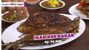 Pas banget kalau ditemani sama masakan tumis sayuran hijau. Bikin Laper Ikan Kuwe Dan Udang Bakar Makassar Yang Endol Banget