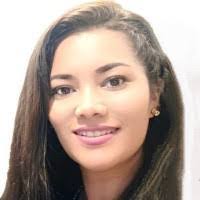 Vanessa Ochsner's Instagram, Twitter & Facebook