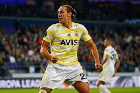 Michael frey is 26 years old (19/07/1994). Straffe Transfer Voor Waasland Beveren Fenerbahce Spits Frey Trekt Naar De Freethiel Waasland Beveren Hln Be