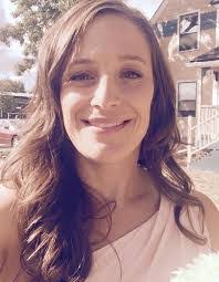 Hillary Wolf's Instagram, Twitter & Facebook