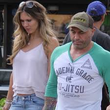 Remember that time joe rogan interviewed his chair? How Kayja Rose S Mom Jessica Ditzel Met Joe Rogan