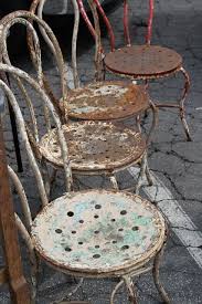 This time it was when my neighbors down the street set out these old rusted metal chairs for the garbage. No One Prize Vintage Outdoor Furniture Old Chairs Antiques