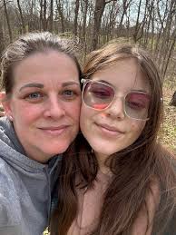 Austen Mary's health update and earthing experience