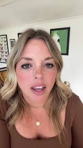 Barbara Schewe's Instagram, Twitter & Facebook