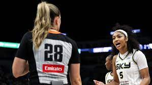 Sky star Angel Reese puts WNBA refs on blast after frustrating loss |  Chicago Sky News