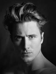 💡 in questo video tutorial ti presento un taglio medio lungo, molto dinamico e moderno con un ciuffo versatile.buona v. Ultime Tendenze Sui Tagli Di Capelli Da Uomo Medio Lunghi 2013