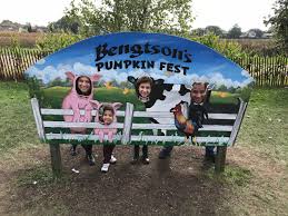 Bengtson S Pumpkin Farm Homer Glen 2019 All You Need To Know Before You Go With Photos Tripadvisor Homer Glen Pumpkin Farm Trip Advisor