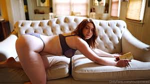 MuseMeRed Nude Leaks OnlyFans Photo 49 - Nudogram v2.1