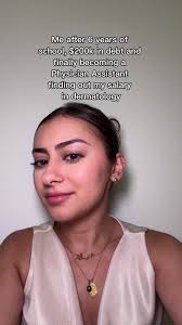 Time to be transparent. Though Dermatology PA jobs can pay very well once  you are established, starting out can be a different story. Because  Dermatology is so competitive a lot of companies now have ...