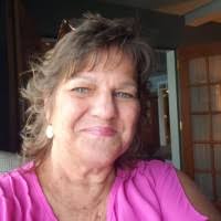 100+ "Perras" profiles