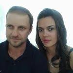 Manuela Leonard's Instagram, Twitter & Facebook