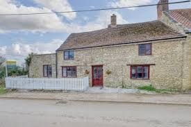 Sharon Harrop, Property Consultant from Woodford & Co Oundle office