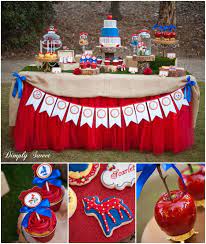 Snow White Https Www Facebook Com Dimplysweetdesigns Photos Stream Snow White Party Snow White Birthday Party Snow White Birthday