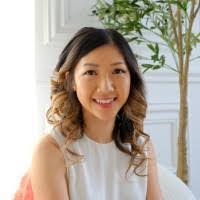 Jessica Blagg's Instagram, Twitter & Facebook