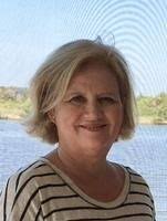 Linda Oster's Instagram, Twitter & Facebook