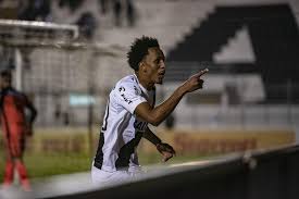 €2.00m* feb 24, 1996 in belo horizonte, brazil. Vasco Fecha Emprestimo De Lucas Mineiro Ex Chapecoense Por Um Ano Vasco Ge