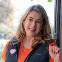 Jaime Araujo's Instagram, Twitter & Facebook