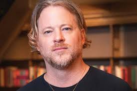 Nicholas Boggs Named 2022 Steven Petrow LGBTQ+ Fellow