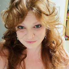 does anyone know any piercing places that can do this in Lorain, Ohio?