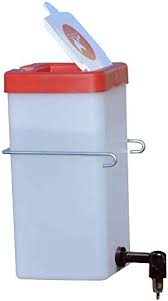 Jul 29, 2021 · also put regular guinea pig kibble in but moisten it off with water, and offer some fresh vegetables shredded or chopped. 10 Best Guinea Pig Water Bottle Reviewed Updated 2021